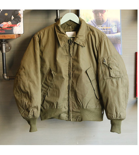 80`s U.S Army Cold Weather CVC Tanker Jacket (100)]